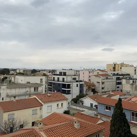 3 Pieces Avec Climatisation, Parking, Proche Pour 6 Personnes - Fr-1-750-70 דירה *